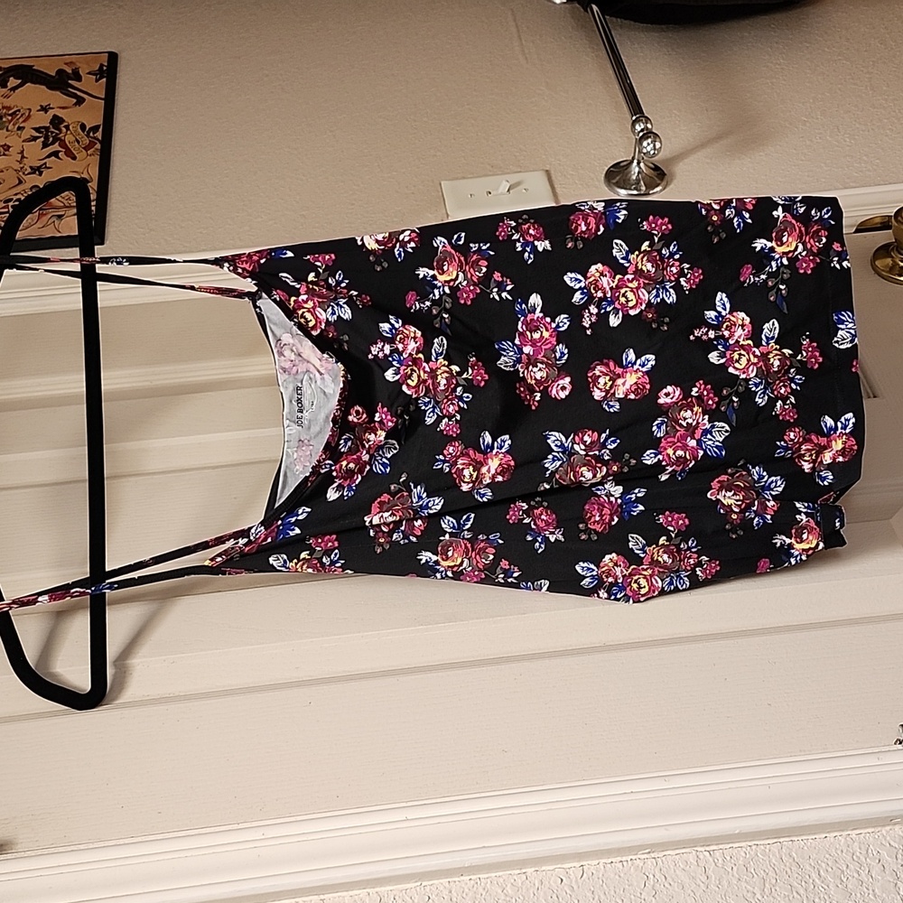 Joe Boxer-Women's Plus Size (2X) Flowered Tank Top